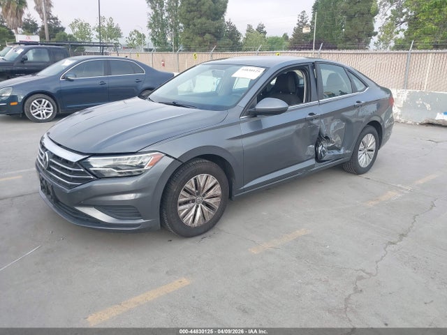 Aukcja sprzedaży 2019 Volkswagen Jetta 1.4t R-line/1.4t S/1.4t Se, vin: 3VWC57BUXKM040557, numer aukcji: 44830125