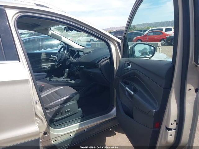 Ford Escape Titanium 2017 1FMCU0JD0HUD07753 Image 5