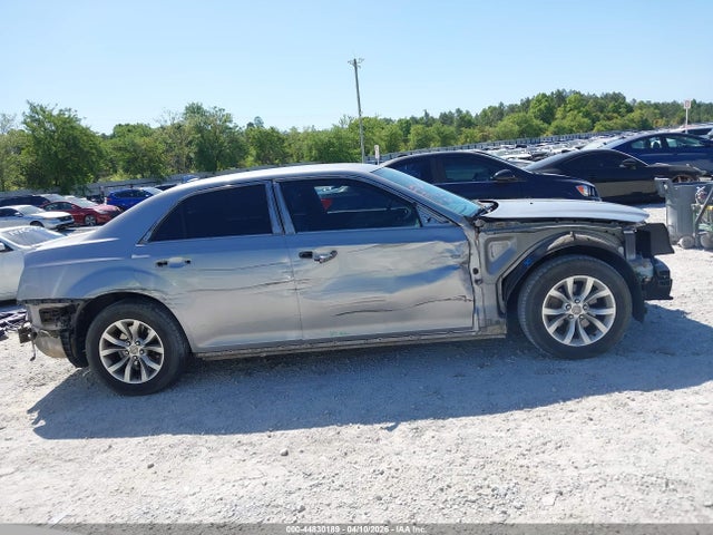 Продажа на аукционе авто 2015 Chrysler 300 Limited, vin: 2C3CCAAG6FH749092, номер лота: 44830189