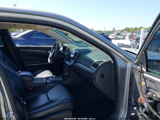 Продажа на аукционе авто 2015 Chrysler 300 Limited, vin: 2C3CCAAG6FH749092, номер лота: 44830189