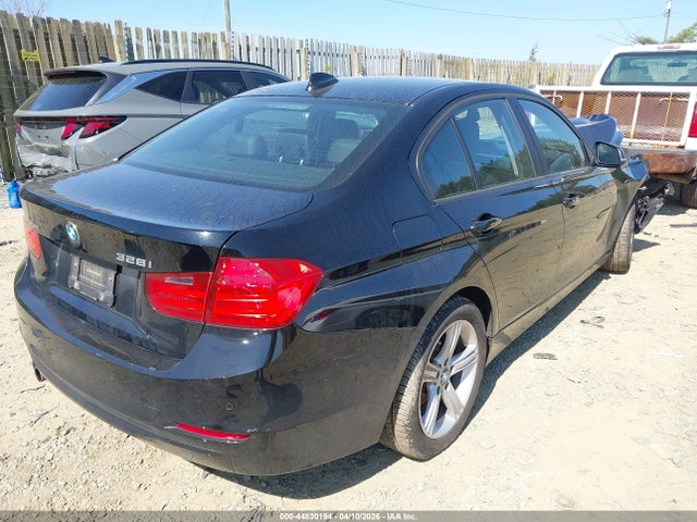 2013 BMW 328I WBA3B5G51DNS05743 Photo 3
