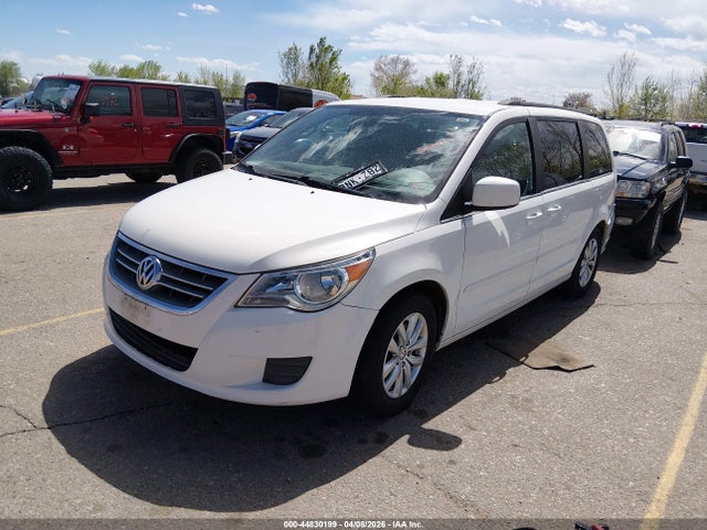 2012 Volkswagen Routan Se მანქანა იყიდება აუქციონზე, vin: 2C4RVABG1CR120652, აუქციონის ნომერი: 44830199
