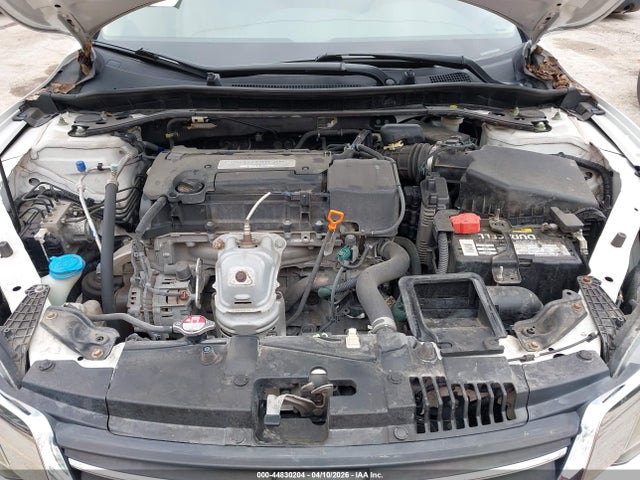 44830204 :رقم المزاد ، 1HGCR2F82FA005488 vin ، 2015 Honda Accord Ex-l مزاد بيع