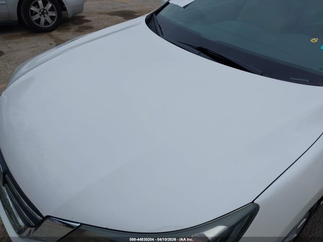 44830204 :رقم المزاد ، 1HGCR2F82FA005488 vin ، 2015 Honda Accord Ex-l مزاد بيع