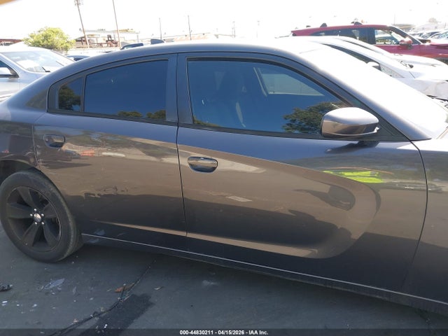 Продаж на аукціоні авто 2016 Dodge Charger Sxt, vin: 2C3CDXHG1GH108651, номер лоту: 44830211