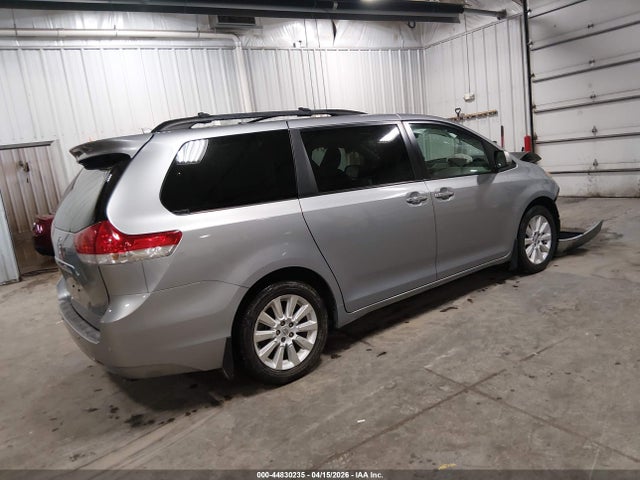 Продаж на аукціоні авто 2012 Toyota Sienna Limited 7 Passenger, vin: 5TDDK3DC0CS034975, номер лоту: 44830235