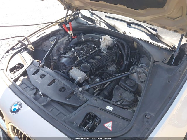 44830254 :رقم المزاد ، WBA5B3C58ED533946 vin ، 2014 Bmw 535i Xdrive مزاد بيع