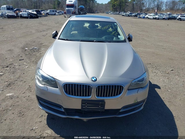 44830254 :رقم المزاد ، WBA5B3C58ED533946 vin ، 2014 Bmw 535i Xdrive مزاد بيع