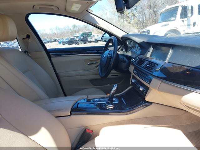 44830254 :رقم المزاد ، WBA5B3C58ED533946 vin ، 2014 Bmw 535i Xdrive مزاد بيع