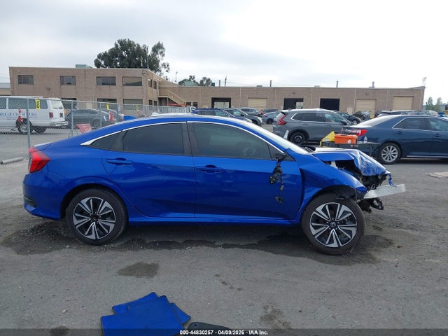 Aukcja sprzedaży 2018 Honda Civic Ex-t, vin: 19XFC1F38JE201503, numer aukcji: 44830257