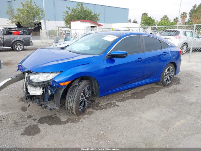 Aukcja sprzedaży 2018 Honda Civic Ex-t, vin: 19XFC1F38JE201503, numer aukcji: 44830257