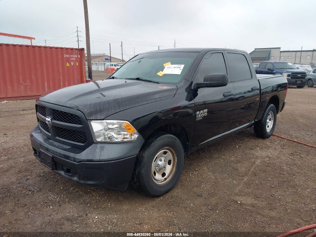 1C6RR7KG8KS682818 RAM 1500 Classic Tradesman 4x4 5&#039;7 Box