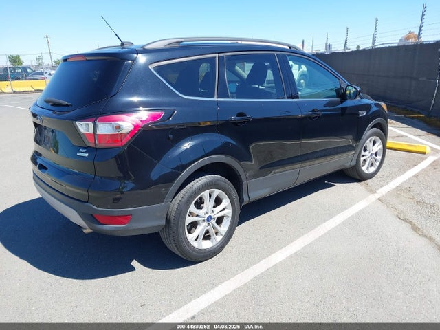 2018 FORD ESCAPE 1FMCU0GD7JUB26727 Photo 3