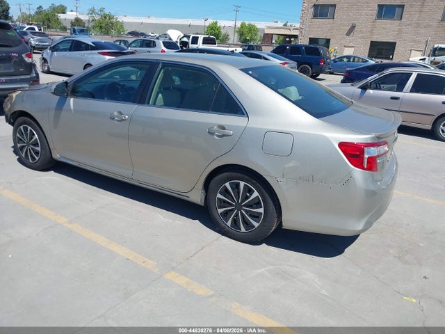 Aukcja sprzedaży 2014 Toyota Camry Le, vin: 4T4BF1FKXER390015, numer aukcji: 44830276