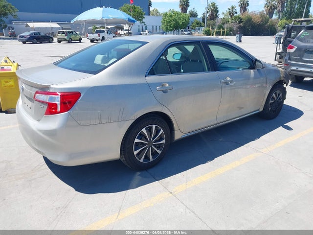 Aukcja sprzedaży 2014 Toyota Camry Le, vin: 4T4BF1FKXER390015, numer aukcji: 44830276