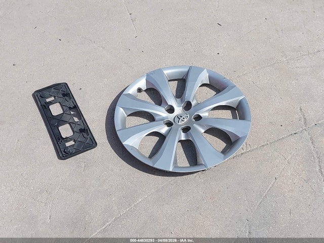 Продажа на аукционе авто 2025 Toyota Corolla Le, vin: 5YFB4MDE4SP327617, номер лота: 44830293