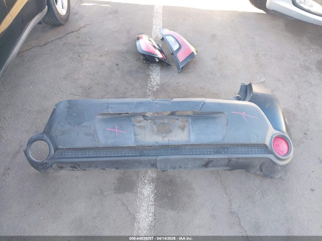 44830297 :رقم المزاد ، KNDJN2A27E7726664 vin ، 2014 Kia Soul مزاد بيع