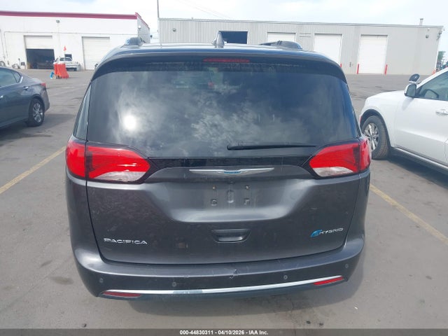 Продаж на аукціоні авто 2019 Chrysler Pacifica Hybrid Limited, vin: 2C4RC1N7XKR526834, номер лоту: 44830311