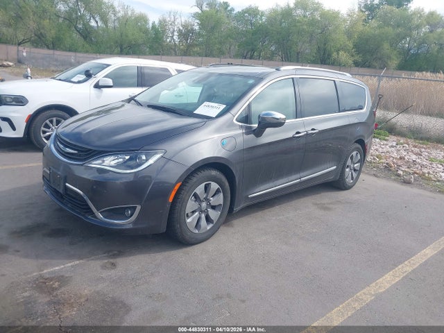 2019 CHRYSLER PACIFICA HYBRID 2C4RC1N7XKR526834 Photo 1