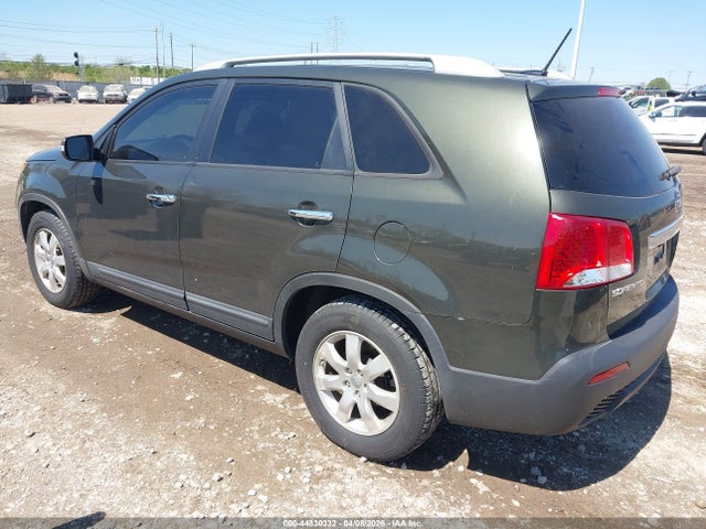 44830332 :رقم المزاد ، 5XYKT4A60DG332207 vin ، 2013 Kia Sorento Lx مزاد بيع