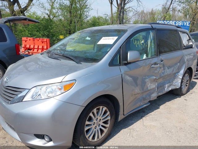 Продажа на аукционе авто 2013 Toyota Sienna Xle V6 8 Passenger, vin: 5TDYK3DCXDS339743, номер лота: 44830336