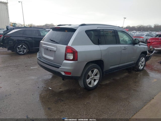 Продажа на аукционе авто 2016 Jeep Compass Sport, vin: 1C4NJCBA9GD753457, номер лота: 44830342