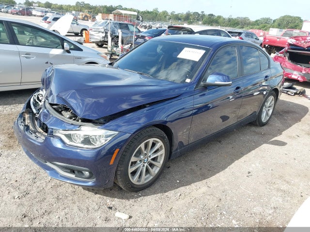 Продаж на аукціоні авто 2018 Bmw 320i, vin: WBA8E1G55JNU89735, номер лоту: 44830353