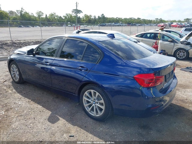 Продаж на аукціоні авто 2018 Bmw 320i, vin: WBA8E1G55JNU89735, номер лоту: 44830353