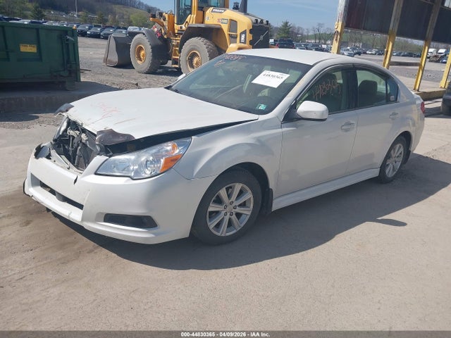 2010 Subaru Legacy 2.5i Premium მანქანა იყიდება აუქციონზე, vin: 4S3BMBC68A3227381, აუქციონის ნომერი: 44830365