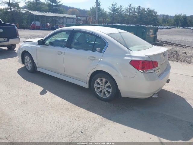 2010 Subaru Legacy 2.5i Premium მანქანა იყიდება აუქციონზე, vin: 4S3BMBC68A3227381, აუქციონის ნომერი: 44830365