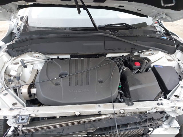 2024 Volvo Xc90 B5 Core Bright Theme მანქანა იყიდება აუქციონზე, vin: YV4L12PK0R1147291, აუქციონის ნომერი: 44830386