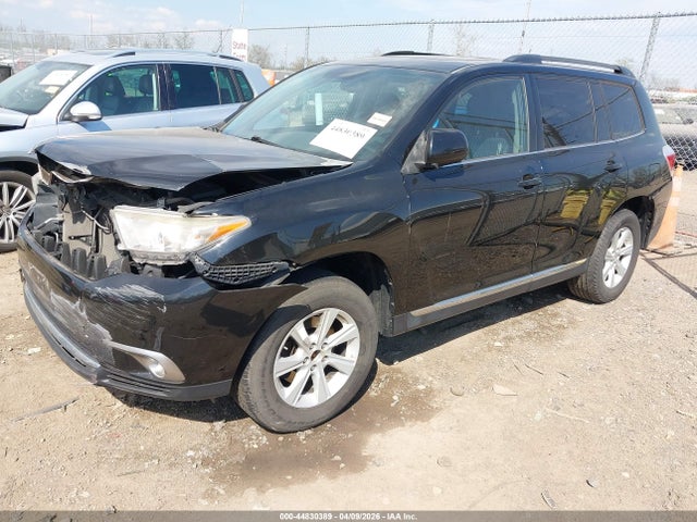 Продаж на аукціоні авто 2012 Toyota Highlander Se V6, vin: 5TDBK3EH7CS109303, номер лоту: 44830389