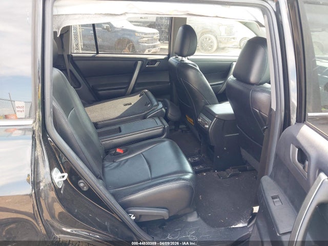 Продаж на аукціоні авто 2012 Toyota Highlander Se V6, vin: 5TDBK3EH7CS109303, номер лоту: 44830389