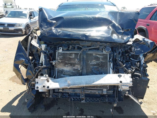 2013 Infiniti Jx35 მანქანა იყიდება აუქციონზე, vin: 5N1AL0MM8DC313192, აუქციონის ნომერი: 44830390