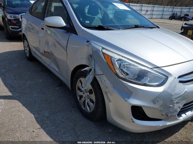 44830395 :رقم المزاد ، KMHCT4AE7HU218541 vin ، 2017 Hyundai Accent Se مزاد بيع