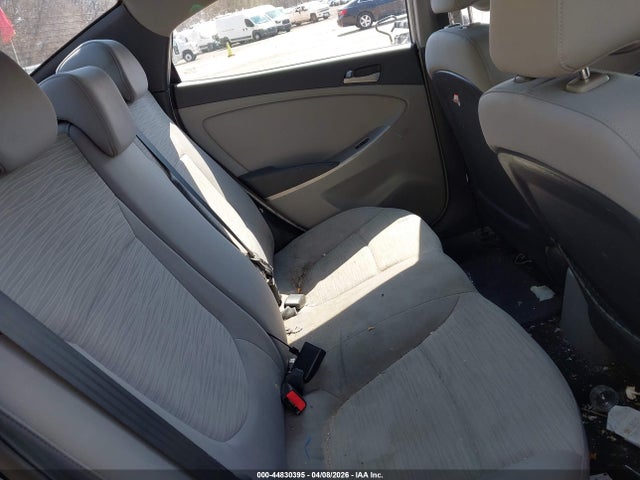 44830395 :رقم المزاد ، KMHCT4AE7HU218541 vin ، 2017 Hyundai Accent Se مزاد بيع