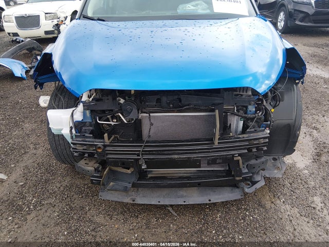 2023 Nissan Kicks Sv Xtronic Cvt მანქანა იყიდება აუქციონზე, vin: 3N1CP5CV8PL556294, აუქციონის ნომერი: 44830401