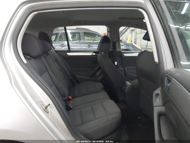 Продажа на аукционе авто 2013 Volkswagen Golf 2.0l Tdi 4-door, vin: WVWDM7AJ5DW022634, номер лота: 44830414