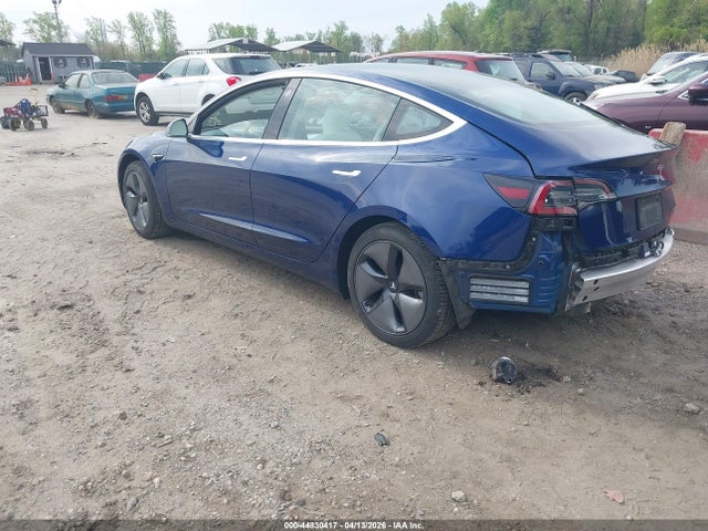 2019 Tesla Model 3 Long Range/performance მანქანა იყიდება აუქციონზე, vin: 5YJ3E1EB2KF194999, აუქციონის ნომერი: 44830417