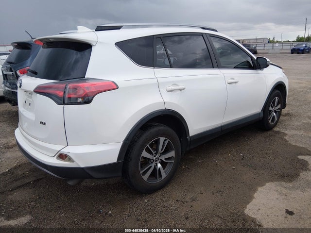 2018 Toyota Rav4 Xle მანქანა იყიდება აუქციონზე, vin: JTMWFREV6JJ150577, აუქციონის ნომერი: 44830435