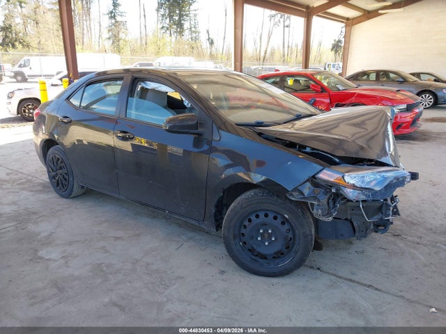 2017 2T1BURHE6HC813457 main image