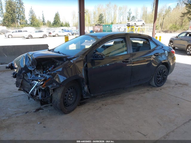 Toyota COROLLA LE 2017 2T1BURHE6HC813457 Image 2