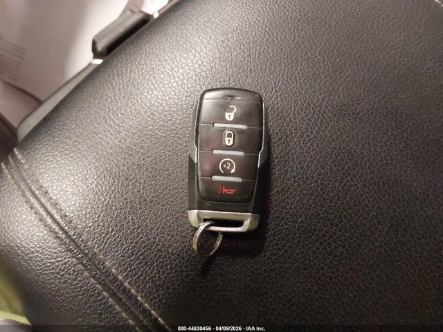 Продаж на аукціоні авто 2020 Ram 1500 Big Horn  4x4 5'7 Box, vin: 1C6SRFFT7LN396915, номер лоту: 44830456