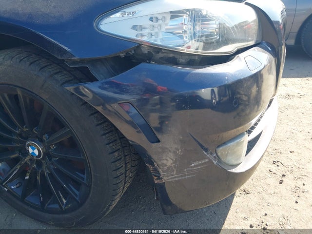2011 Bmw 535i Xdrive მანქანა იყიდება აუქციონზე, vin: WBAFU7C57BC875279, აუქციონის ნომერი: 44830461