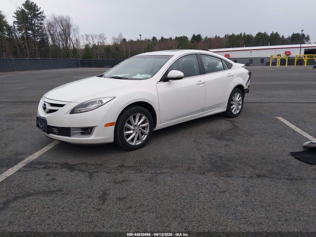 44830466 :رقم المزاد ، 1YVHZ8CH2B5M14566 vin ، 2011 Mazda Mazda6 I Touring Plus مزاد بيع
