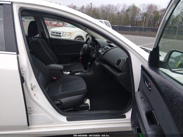 44830466 :رقم المزاد ، 1YVHZ8CH2B5M14566 vin ، 2011 Mazda Mazda6 I Touring Plus مزاد بيع