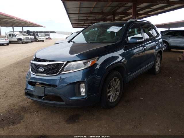 5XYKTDA6XFG605463 KIA SORENTO LX