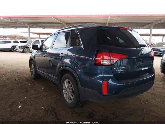5XYKTDA6XFG605463 KIA SORENTO LX