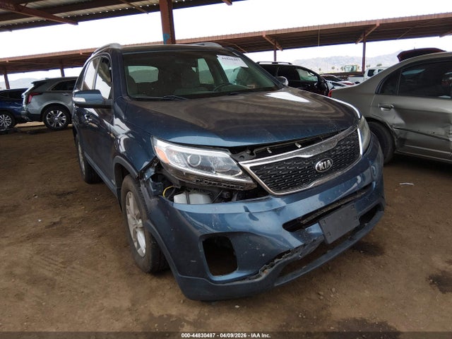 5XYKTDA6XFG605463 KIA SORENTO LX