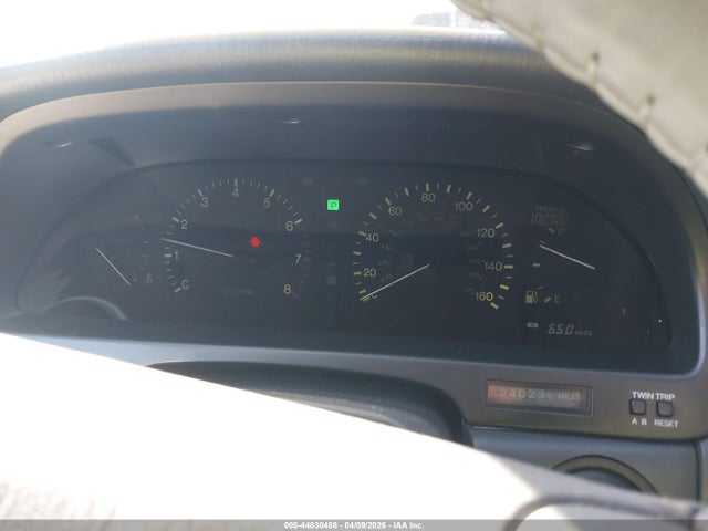 1991 Lexus Ls 400 მანქანა იყიდება აუქციონზე, vin: JT8UF11E0M0050580, აუქციონის ნომერი: 44830488